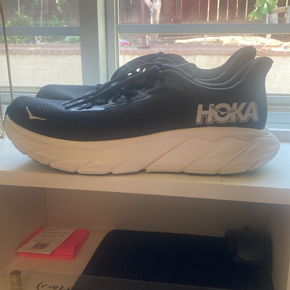 Hoka Men’s Arahi 7